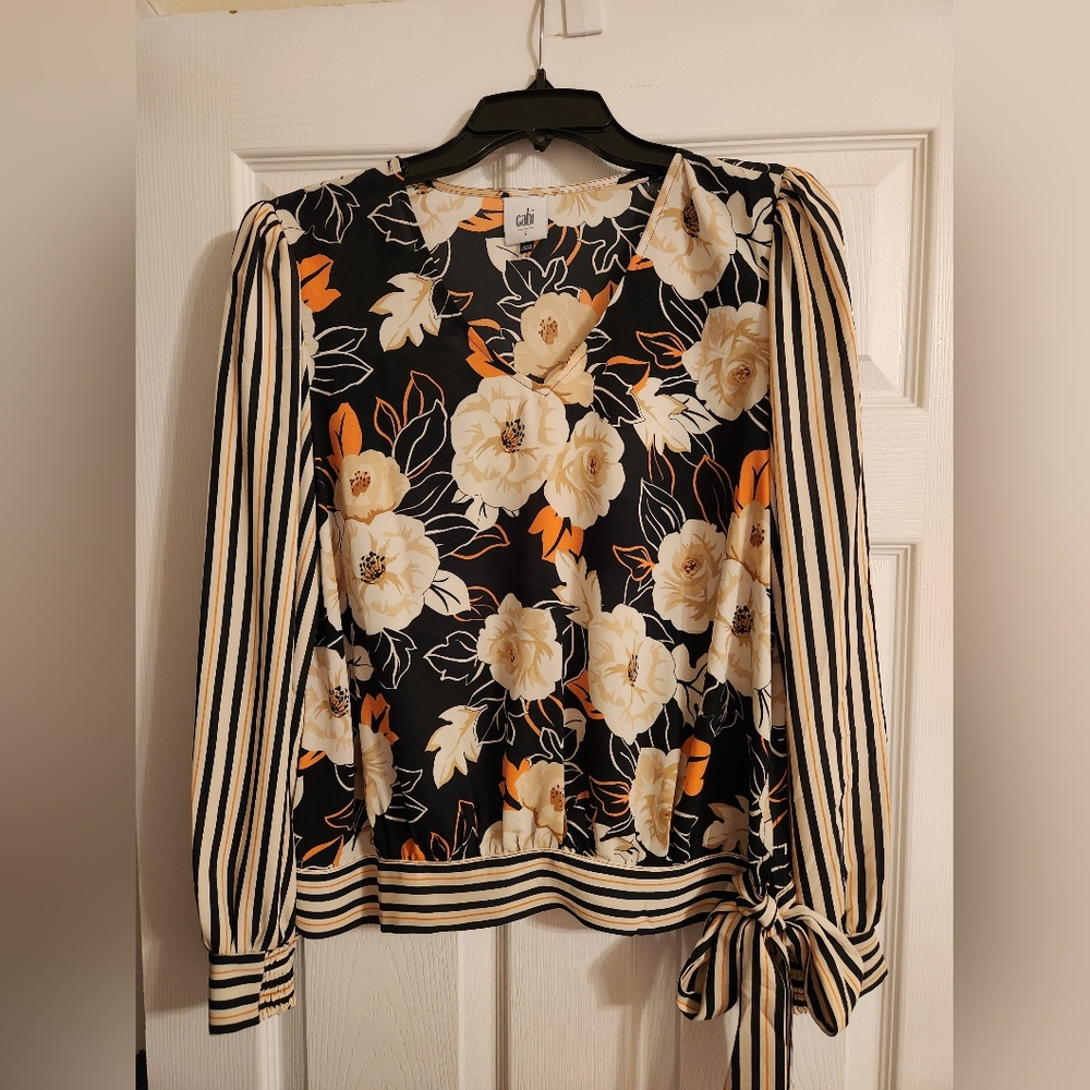 Cabi Women's Floral Top - Black, Off White and Melon Orange